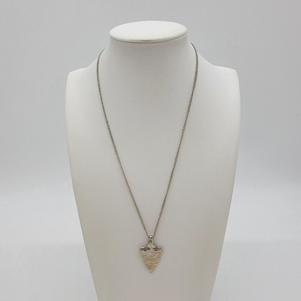 Vintage Hammered Spearhead Pendant‎ Necklace 17" Chain Marked Taiwan